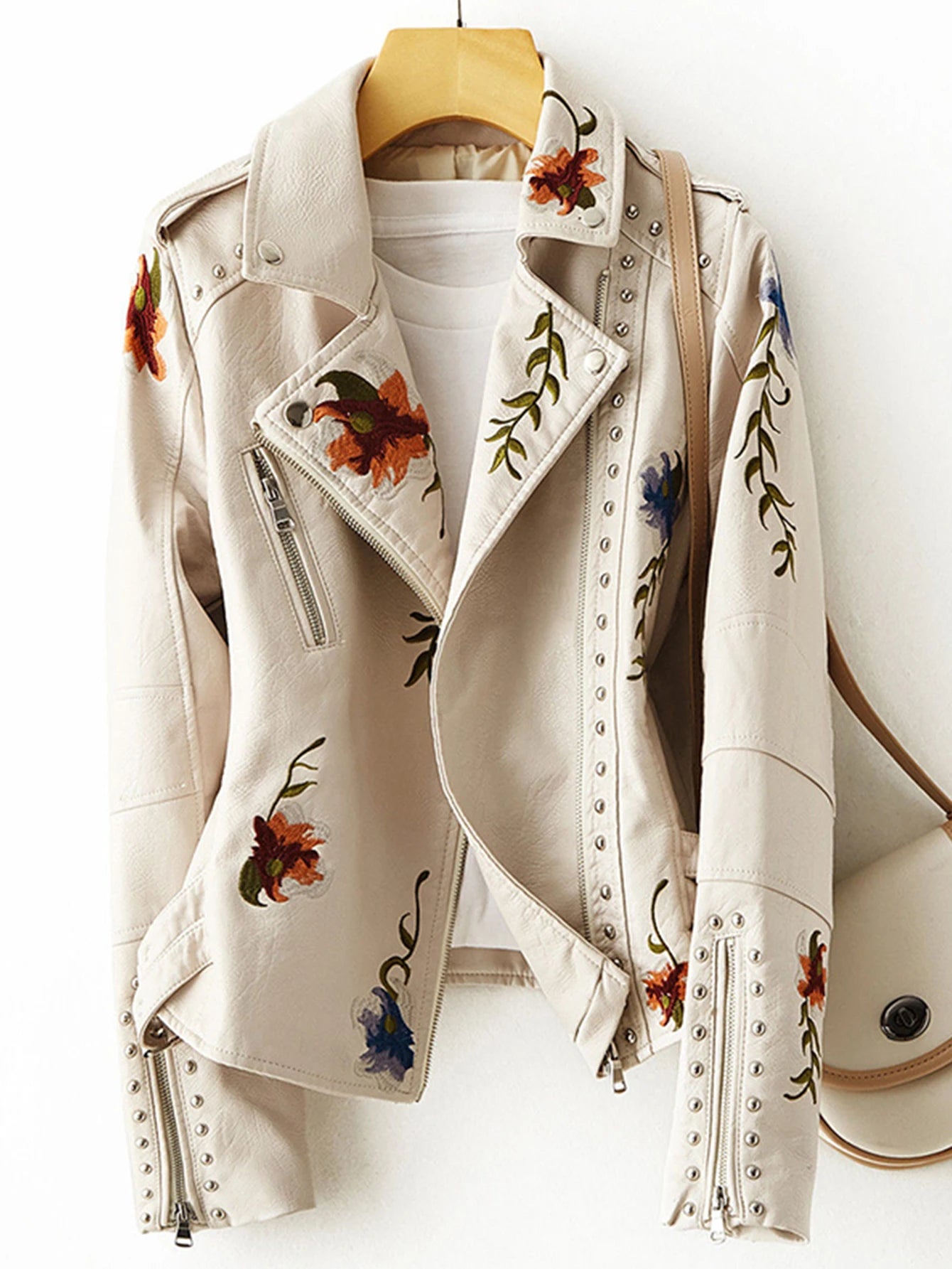 Women  Rivet Floral Embroidery Coat Lady Moto Biker Black Punk Leather Jacket Faux PU Leather Outerwear