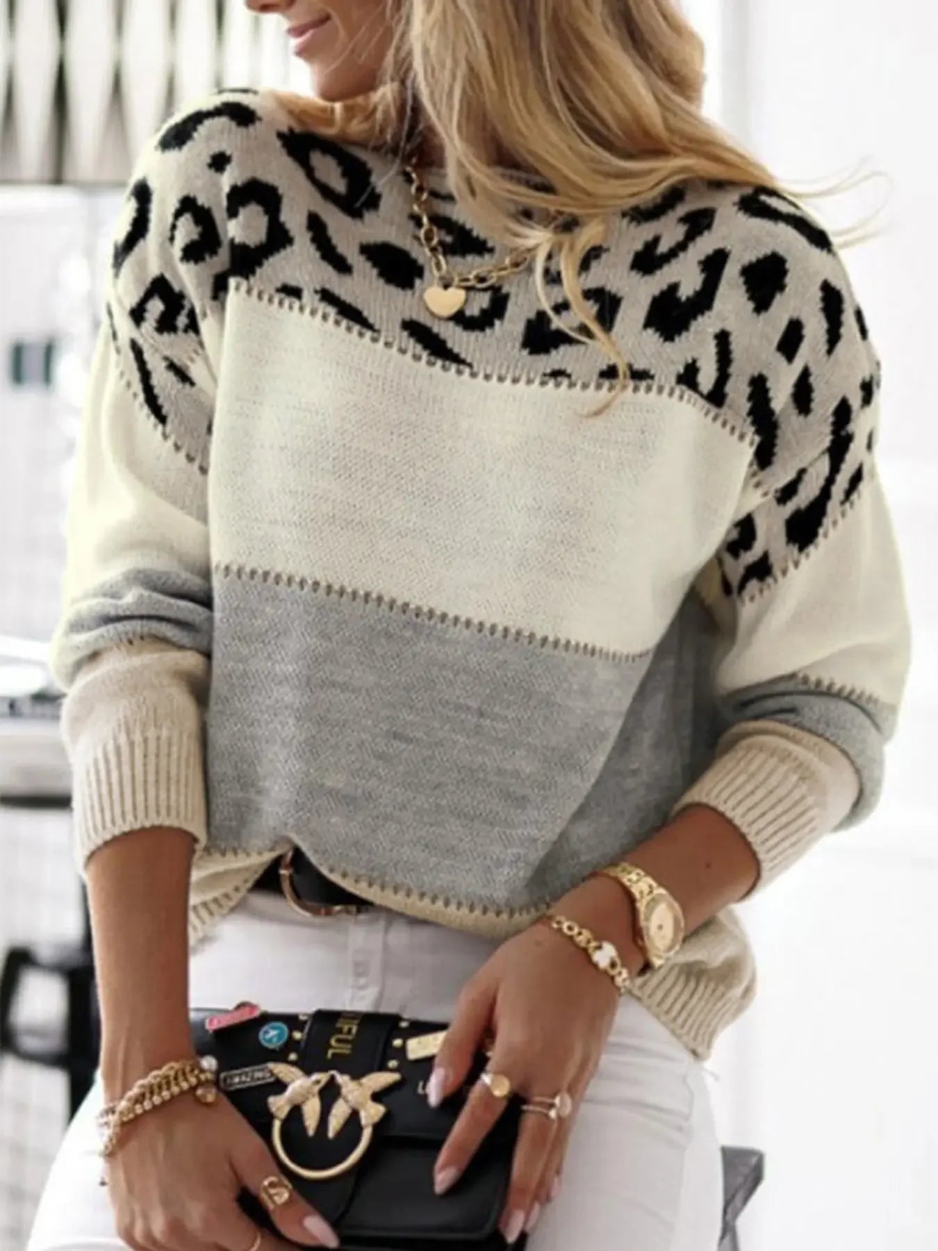 Round Neck Contrast Leopard Print Woolen Pullover Top