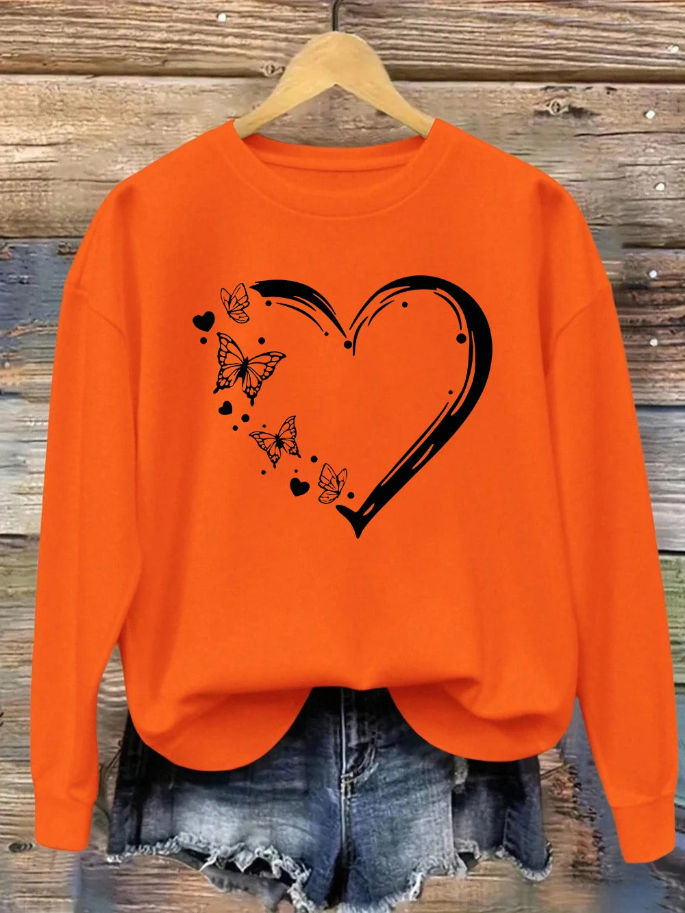 Heart Shaped Butterflyprinting Sweatshirt Womens Crewneck Basics Hoodie Loose Fleece Warm Clothes Winter Sporty Woman Streetwear